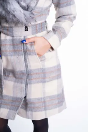 Elegantný Panna kabát MAYO CHIX kockovaný